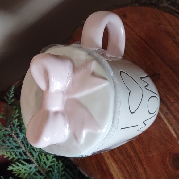Rae Dunn I LOVE MOM White & Pink Coffee Ceramic Mug with Bow Topper Lid 2023 NEW - Picture 2 of 4